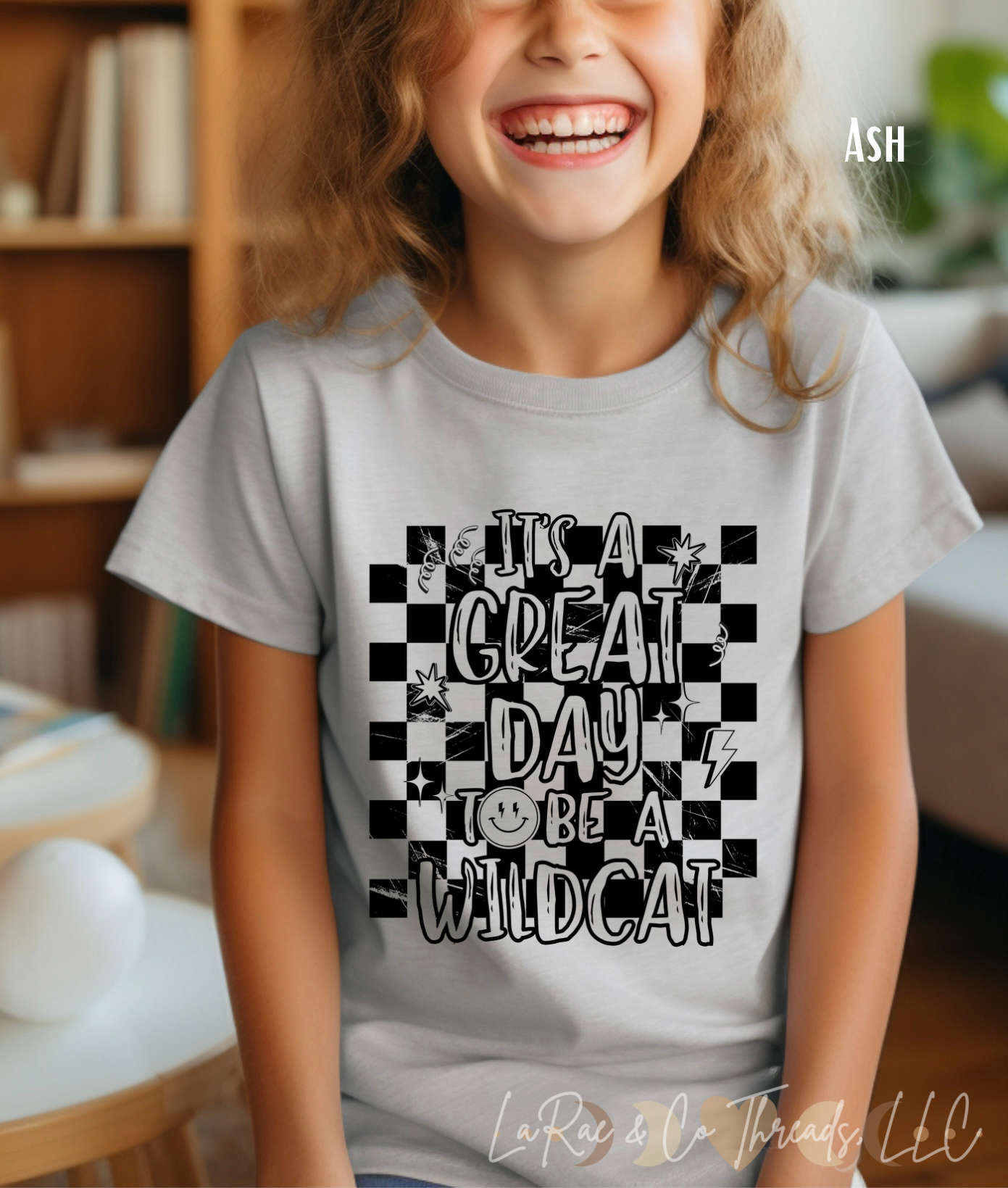 It's A Great Day To Be A Wildcat Retro Youth Tee, Youth Vintage Lets Go Wildcats, Kids Retro Wildcat Pride Shirt, Sports Fan Gift, School Kids Retro Cats Shirt