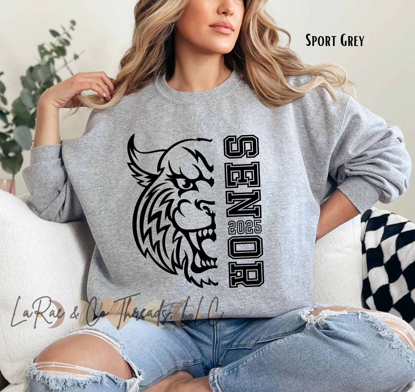 Wildcat Senior Sweatshirt, Class of 2025 Graduation Crewneck, Wildcat Senior Year Sweater, Custom Graduation Year Crew, Graduate Gift